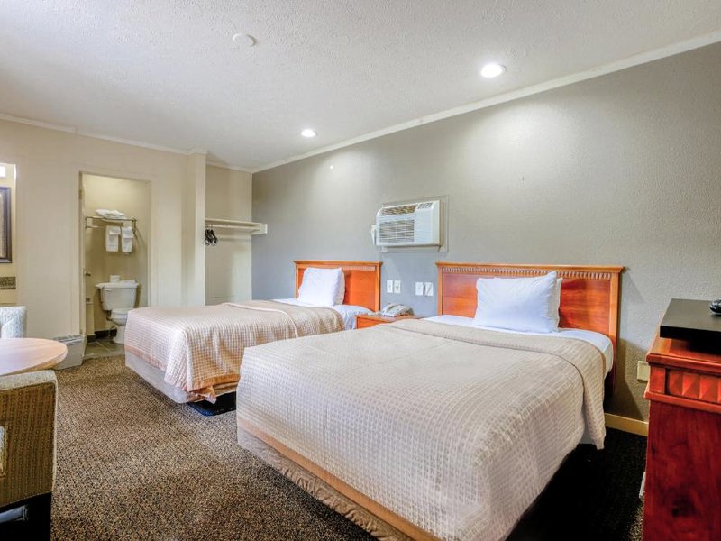 Budget Inn By OYO Natural Bridge I-81の写真