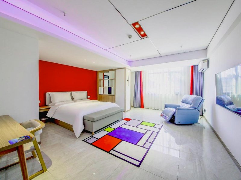 Yuncheng Tomato Hotel (Nanfeng Plaza Municipal Government Store)の写真