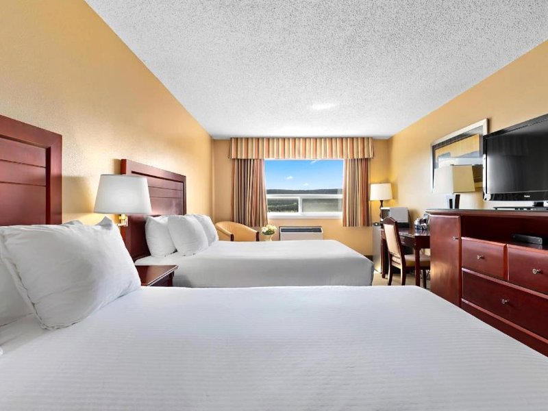 コースト フレイザー イン (COAST FRASER INN)の写真