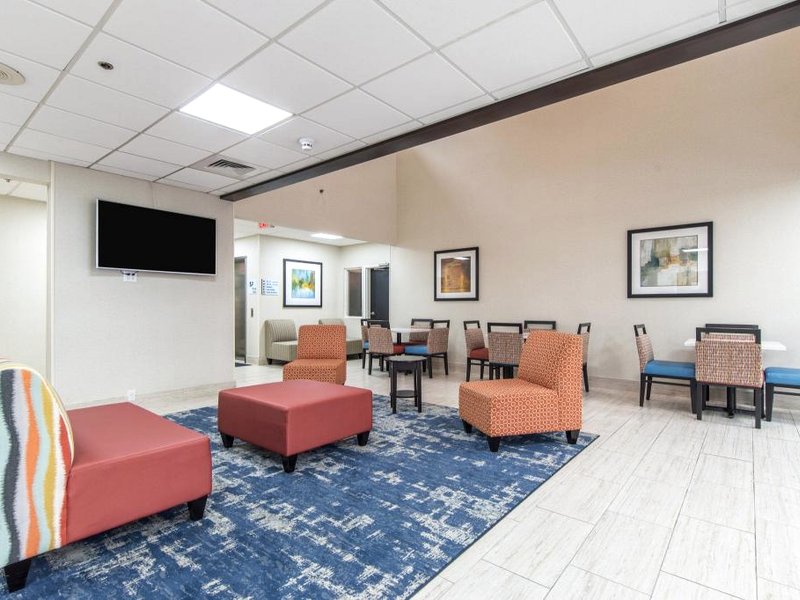 ホリデイ イン エクスプレス ダンドリッジ バイ IHG (Holiday Inn Express Dandridge By IHG)の写真