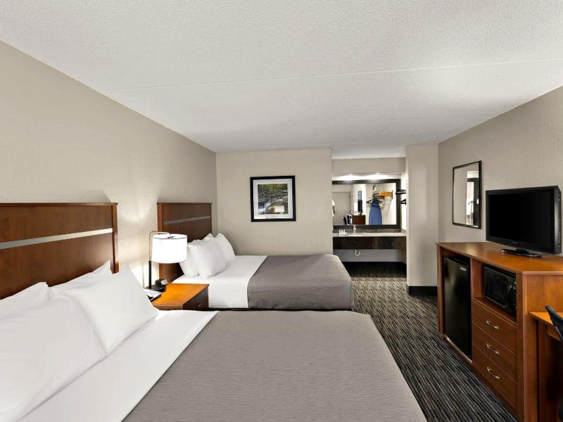 クオリティ イン (Quality Inn)の写真
