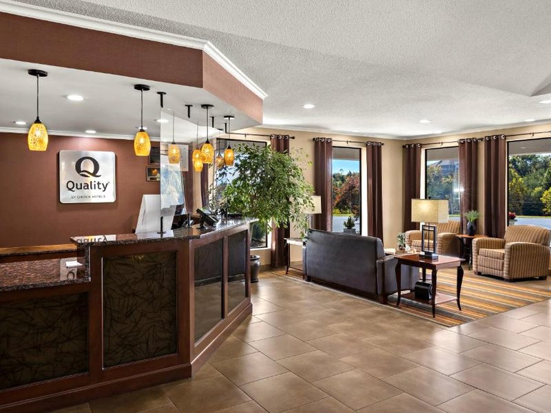 クオリティ イン (Quality Inn)の写真