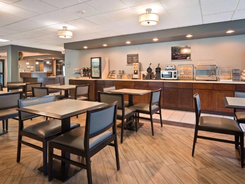 Best Western Plus Coldwater Hotelの写真