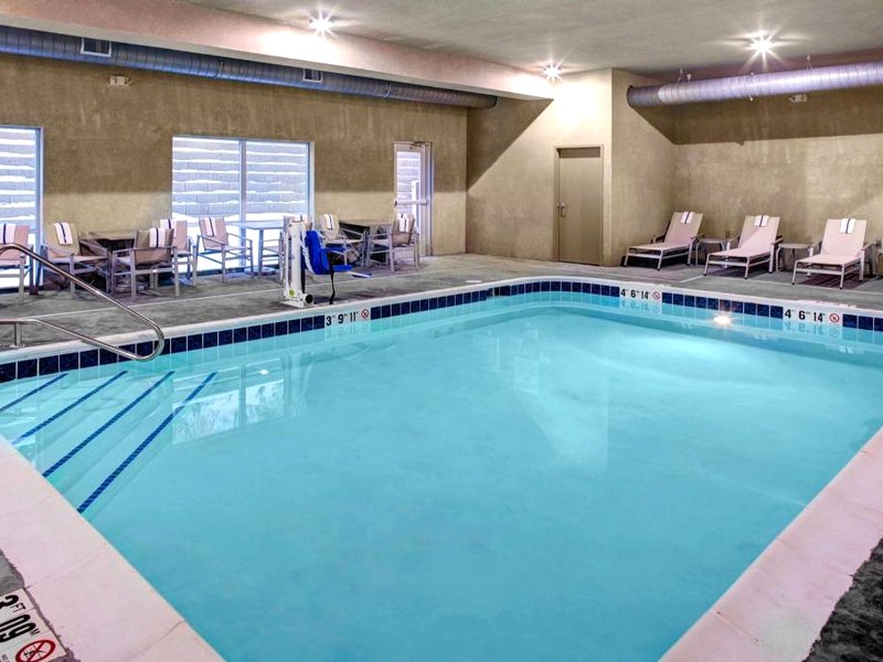 Holiday Inn Express & Suites Coldwater By IHGの写真