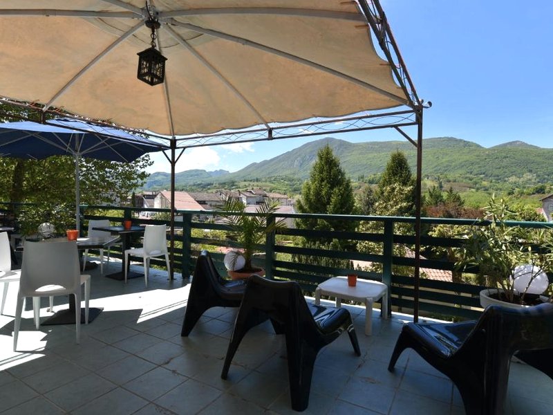 Logis Hotel Restaurant Le Castel Fleuriの写真