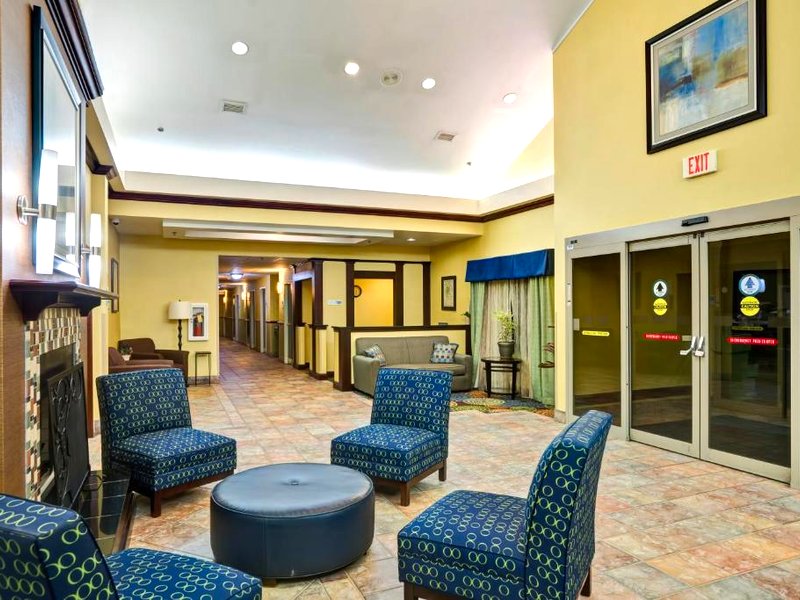 Holiday Inn Express Hotel & Suites Christiansburg By IHGの写真