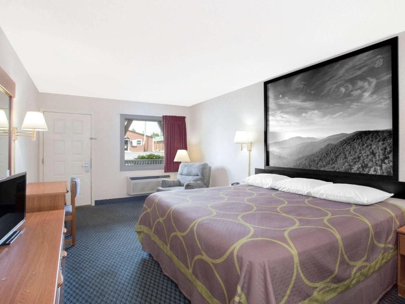 スーパー 8 バイ ウインダム クリスチャンズバーグ (Super 8 By Wyndham Christiansburg)の写真