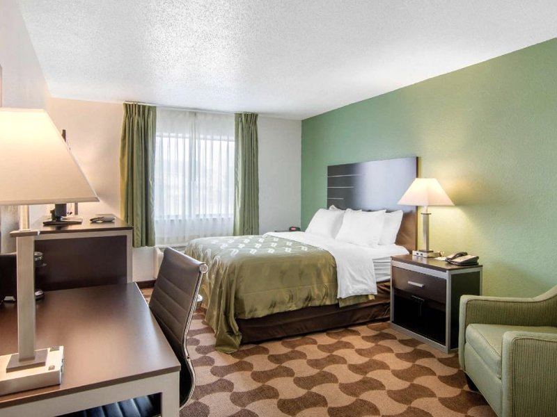 クオリティ イン (Quality Inn)の写真