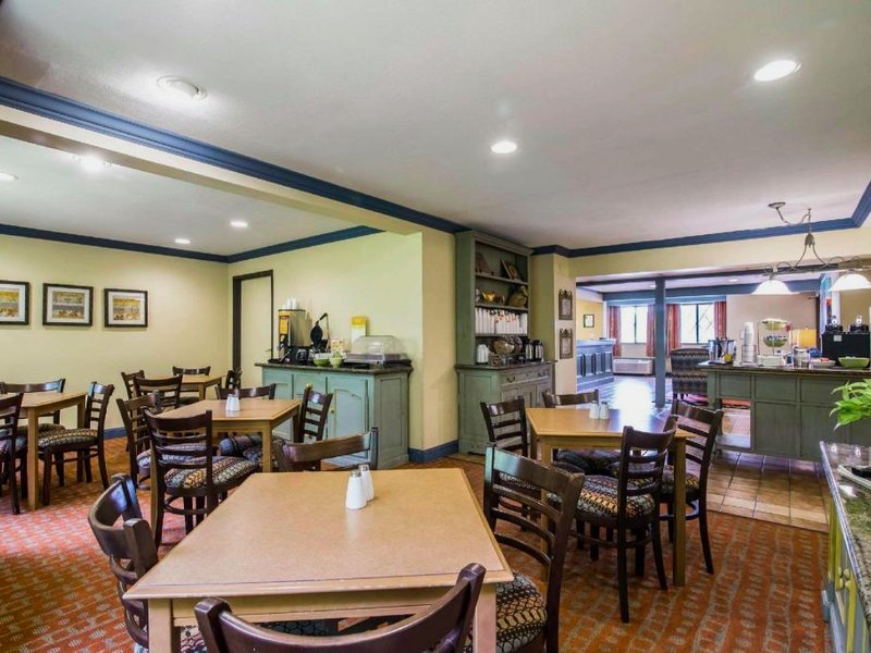 Quality Inn Cortland - University Areaの写真