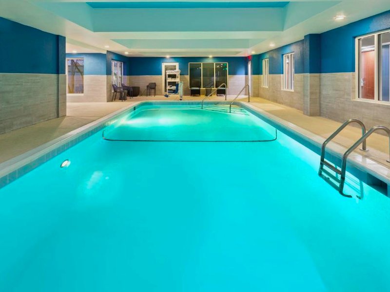 Hampton Inn and Suites Scottsburgの写真