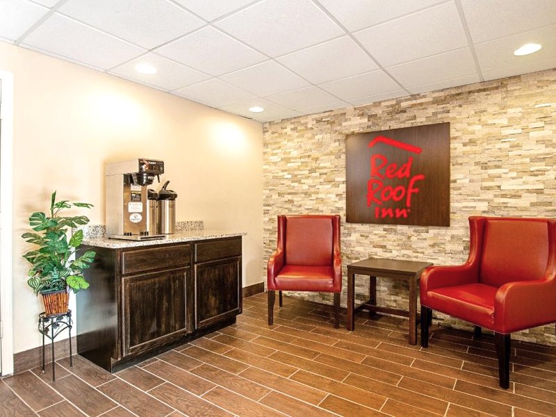 レッド ルーフ イン スコッツバーグ (Red Roof Inn Scottsburg)の写真