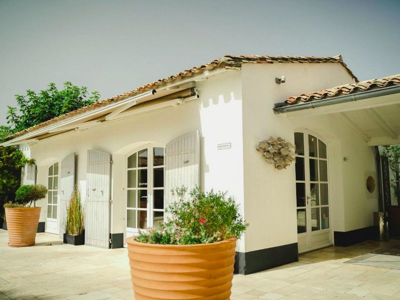 ル クロ サン マルタン ホテル＆スパ (Le Clos Saint-Martin Hotel & Spa)の写真