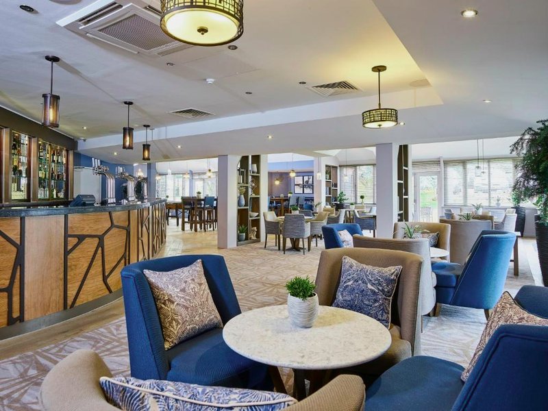 Staverton Park Hotel and Golf Clubの写真