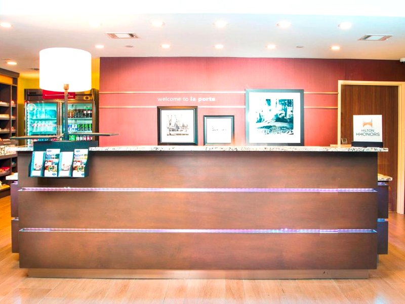Hampton Inn & Suites La Porteの写真