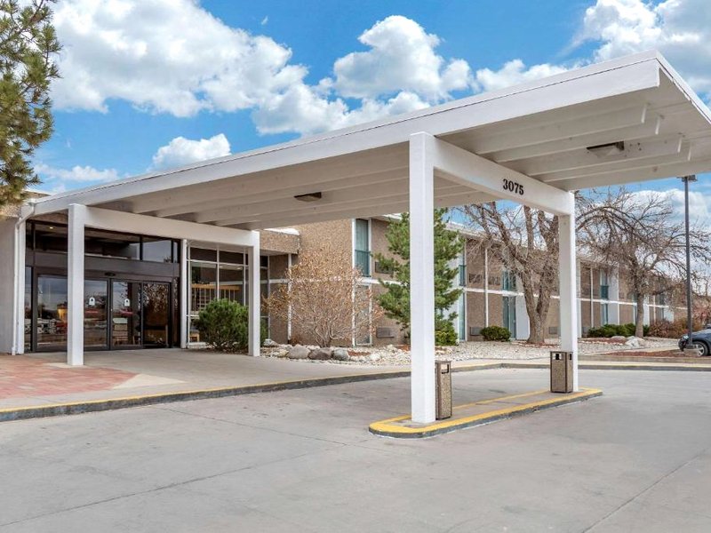 クオリティ イン アンド スイーツ キャノン シティ (Quality Inn & Suites Canon City)の写真
