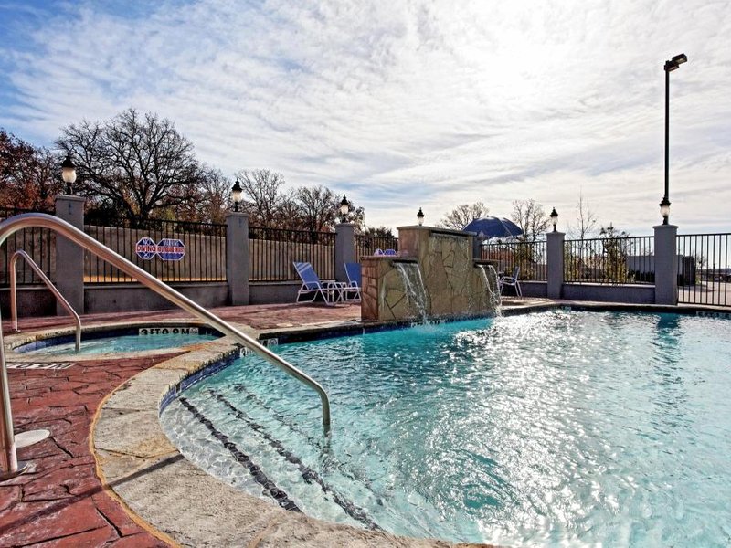 Holiday Inn Express & Suites Graham By IHGの写真