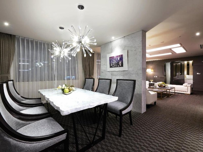 Jeongseon JS Grand Palace Hotelの写真
