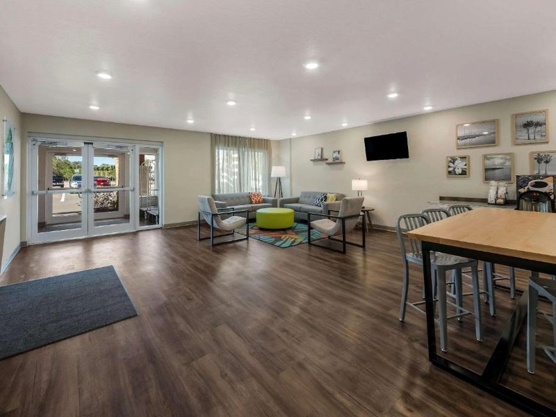 WoodSpring Suites Wesley Chapel-Tampaの写真