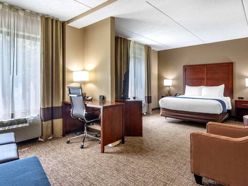 コンフォート スイーツ (Comfort Suites)の写真
