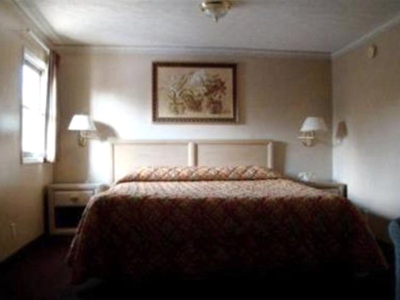 フェアビュー イン アンド スイーツ (FAIRVIEW INN AND SUITES)の写真