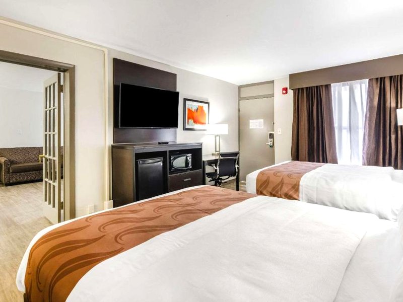 クオリティー イン (Quality Inn)の写真