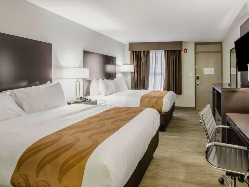 クオリティー イン (Quality Inn)の写真