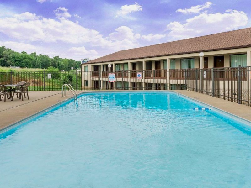 デイズ イン バイ ウィンダム ハンニバル (Days Inn by Wyndham Hannibal)の写真