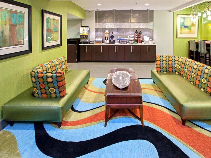 La Quinta Inn & Suites by Wyndham Lebanonの写真