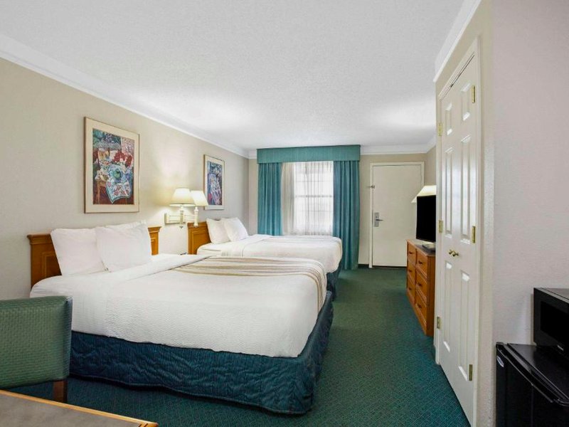 ベイモント バイ ウィンダム フォート ストックトン (Baymont by Wyndham Fort Stockton)の写真