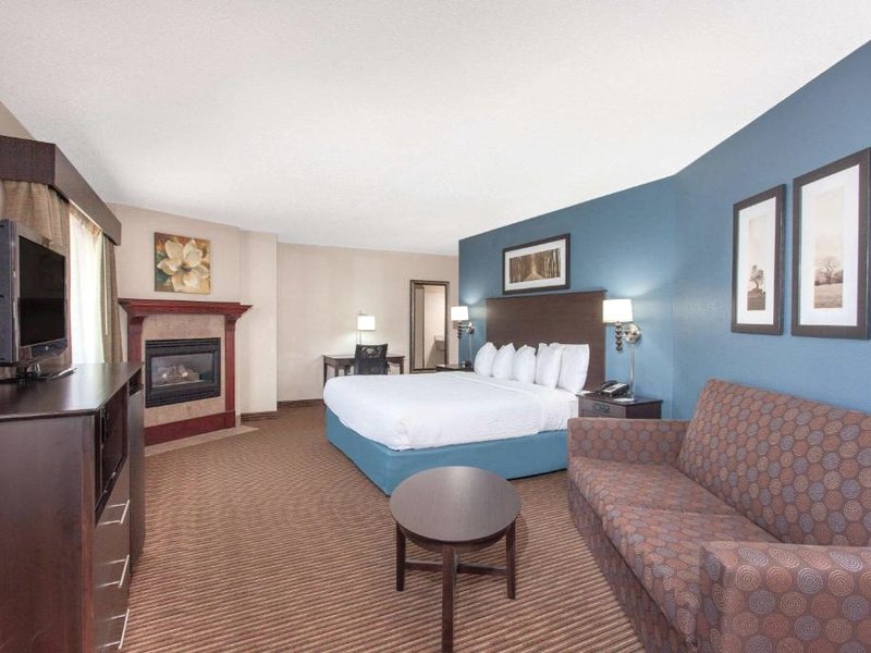 AmericInn Hotel & Event Centerの写真