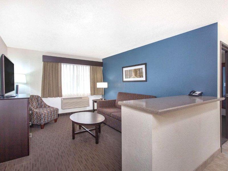AmericInn Hotel & Event Centerの写真