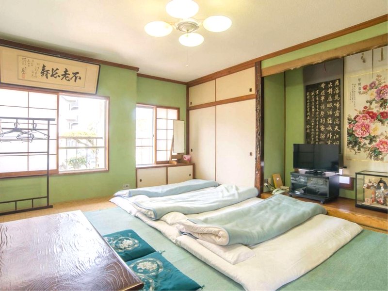 旅館　兼六園 (Ryokan Kenrokuen)の写真
