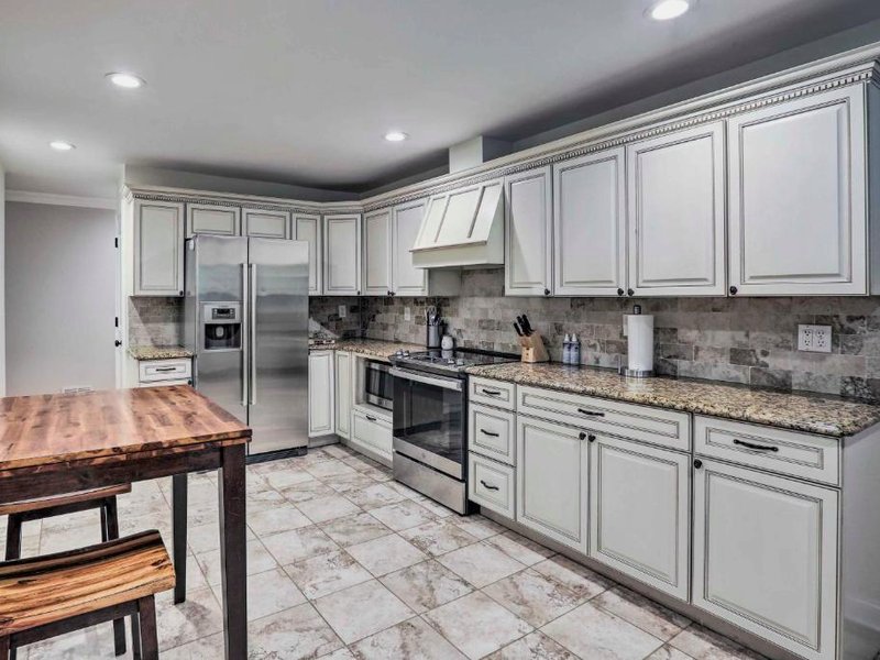 Bernardsville Abode with Private Pool and Patio!の写真