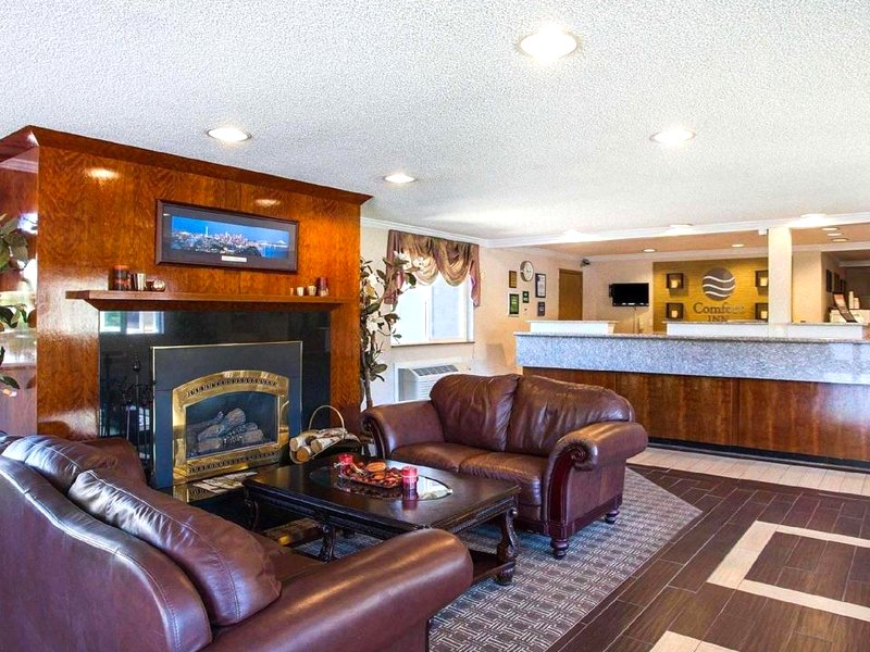 クオリティ イン カークランド (Quality Inn Kirkland)の写真