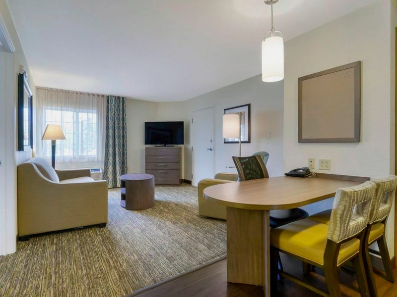 Candlewood Suites Reading By IHGの写真