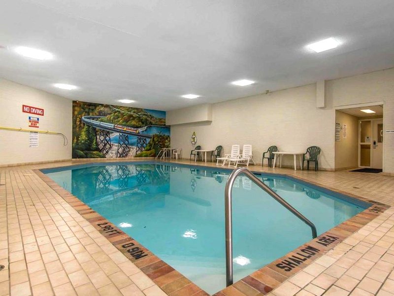 クオリティ イン アンド スイーツ ベイ フロント (Quality Inn & Suites Bay Front)の写真