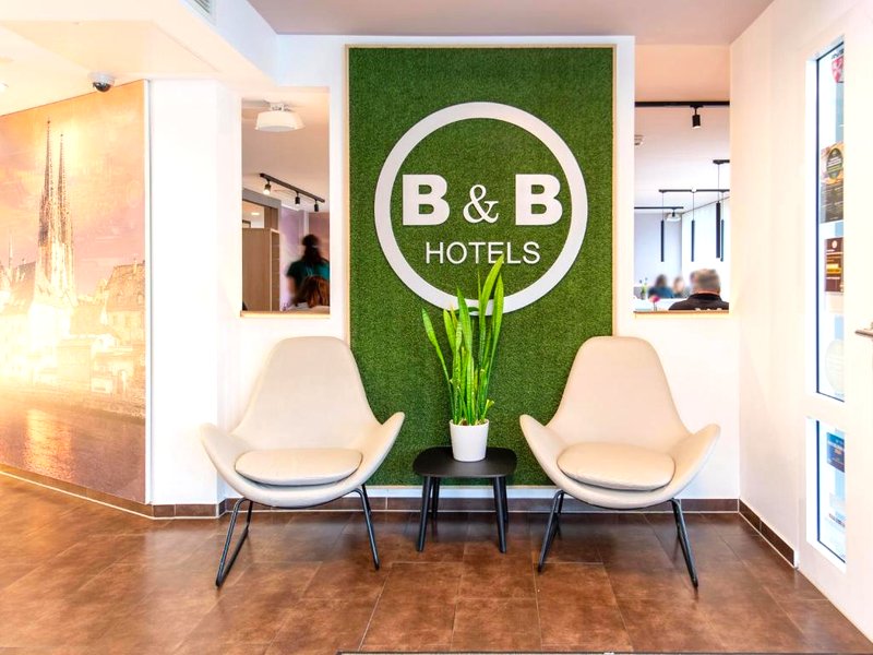 B&B HOTEL Regensburg-Cityの写真