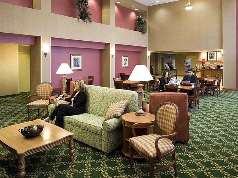 Hampton Inn & Suites Tulareの写真