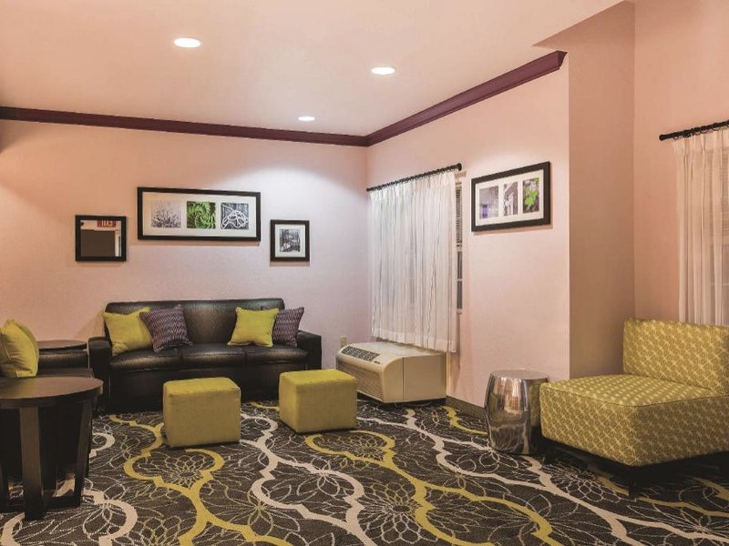 ラ キンタ イン&スイーツ バイ ウィンダム トゥーレアリ (La Quinta Inn & Suites by Wyndham Tulare)の写真