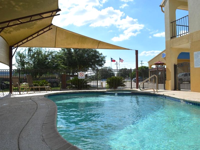 Executive Inn & Suites Cueroの写真