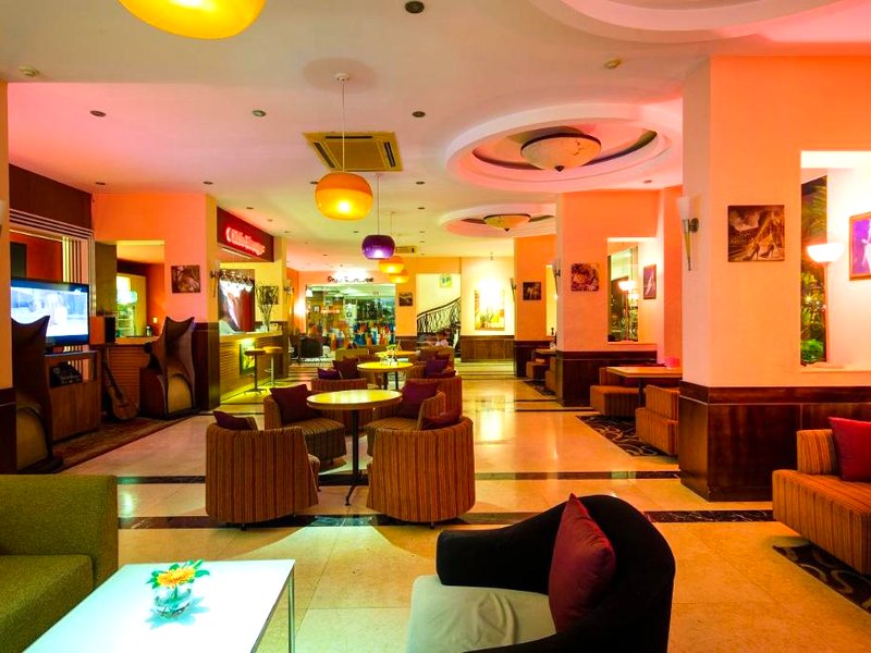 サイゴン クアン ビン ホテル (Saigon Quang Binh Hotel)の写真