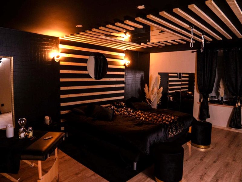 Douceur du Charme - Love-room à Charmes entre Epinal et nancy (Douceur du Charme - Love-room a Charmes entre Epinal et nancy)の写真