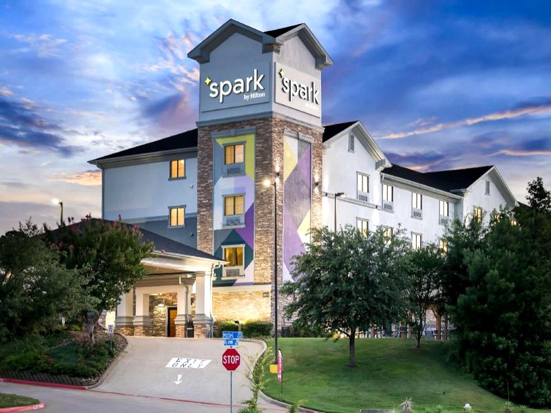 スパーク バイ ヒルトン ロングビュー (Spark by Hilton Longview)の写真
