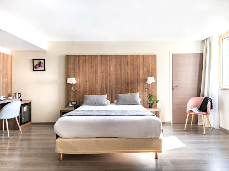 ベスト ウェスタン ホテル デ バロル リヨン シュッド (Best Western Hotel des Barolles - Lyon Sud)の写真