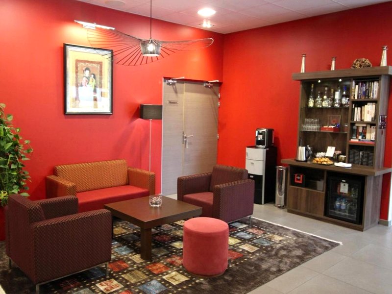 ベスト ウェスタン ホテル デ バロル リヨン シュッド (Best Western Hotel des Barolles - Lyon Sud)の写真