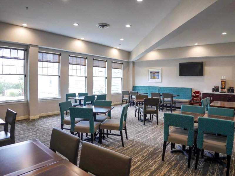 Comfort Suites Chincoteague Island Bayfront Resortの写真