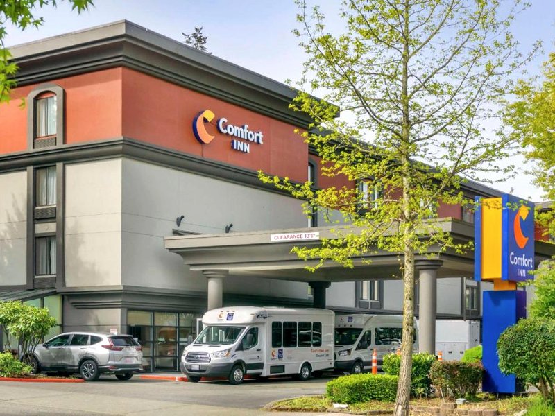 コンフォート イン & スイーツ シータック エアポート (Comfort Inn & Suites Sea-Tac Airport)の写真