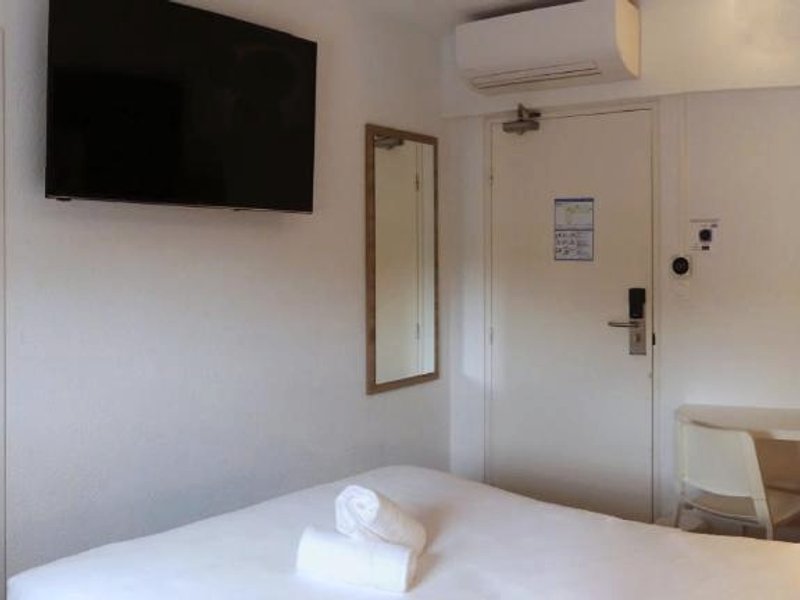 Kyriad Direct Toulon Ouest - La Seyne Sur Merの写真