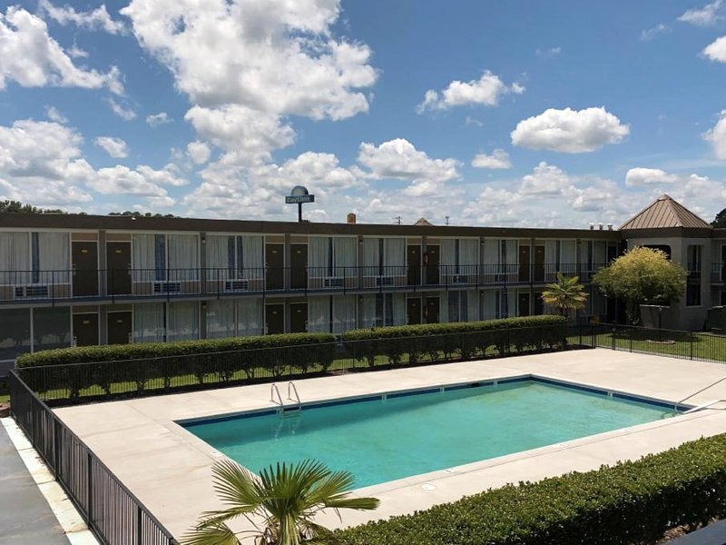 Days Inn by Wyndham Goldsboroの写真