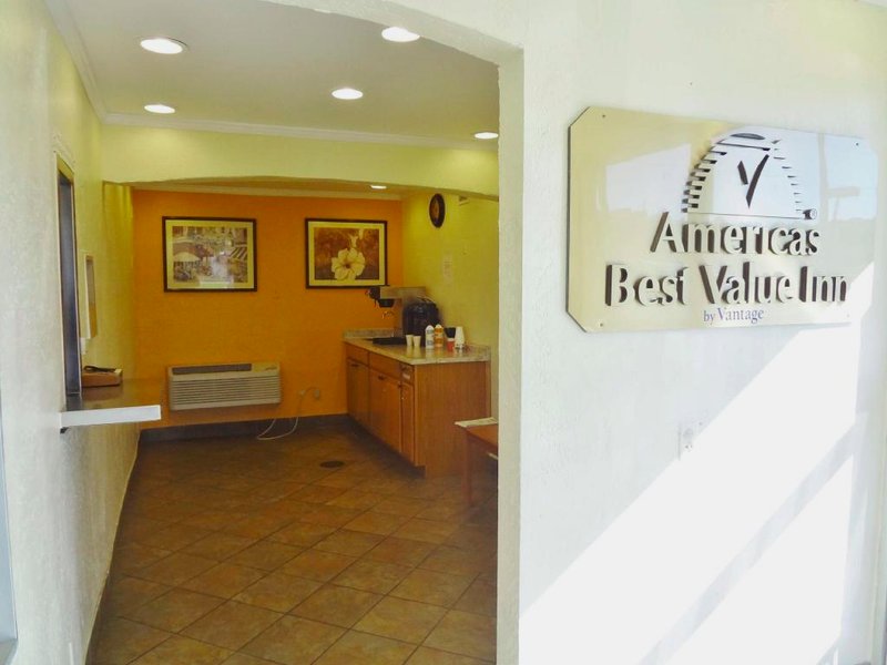 アメリカズ ベスト バリュー イン ゴールズボロ (Americas Best Value Inn Goldsboro)の写真